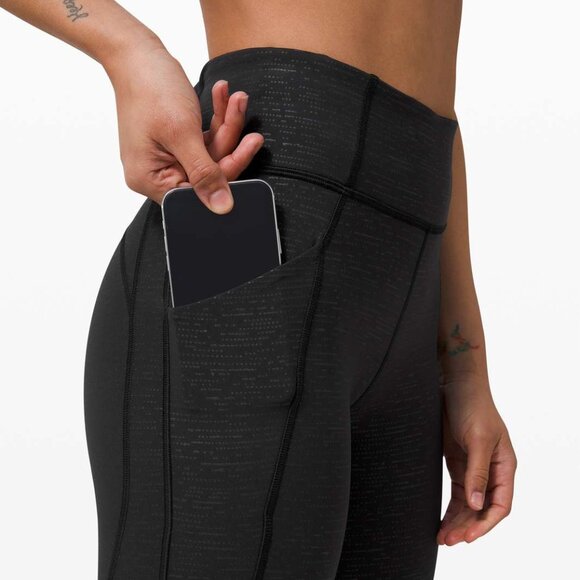 NWOT! New Lululemon Time To Sweat leggings / tights crop 23" (code emboss black) - Picture 2 of 14